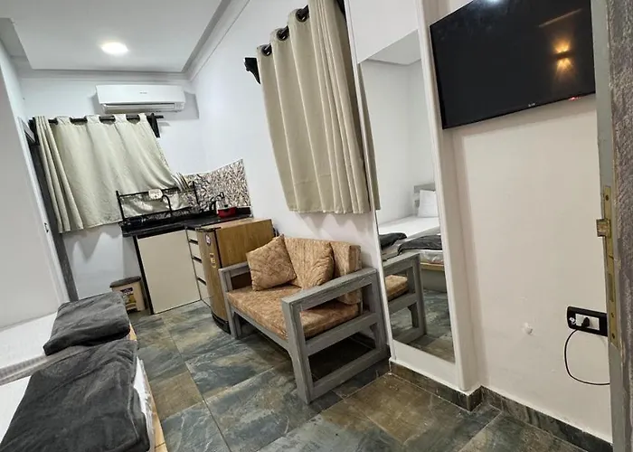 Отель Dalida House 2