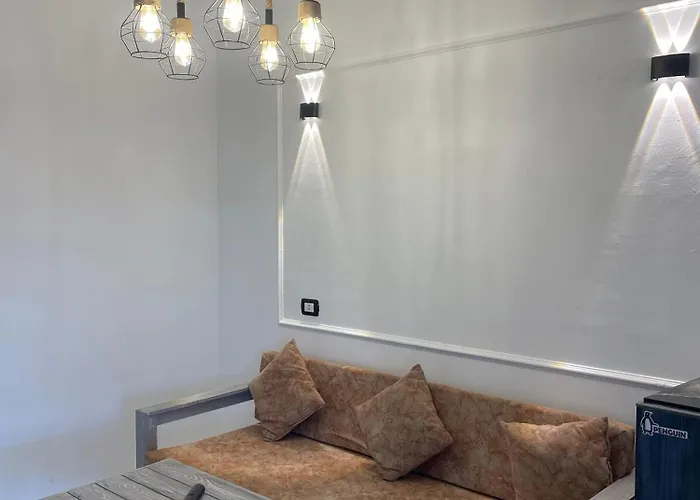 Dalida House 2